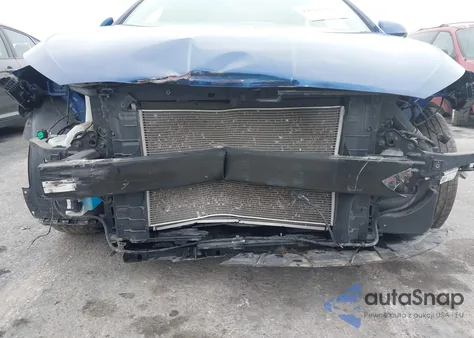 2019 Hyundai Elantra Value Edition z USA, uszkodzony, nr VIN 5NPD84LF4KH477621